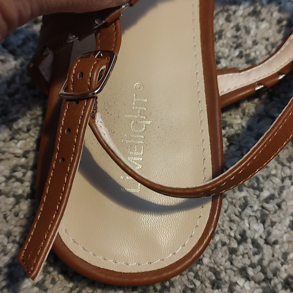 LimeLight Sandals - Picture 4 of 7
